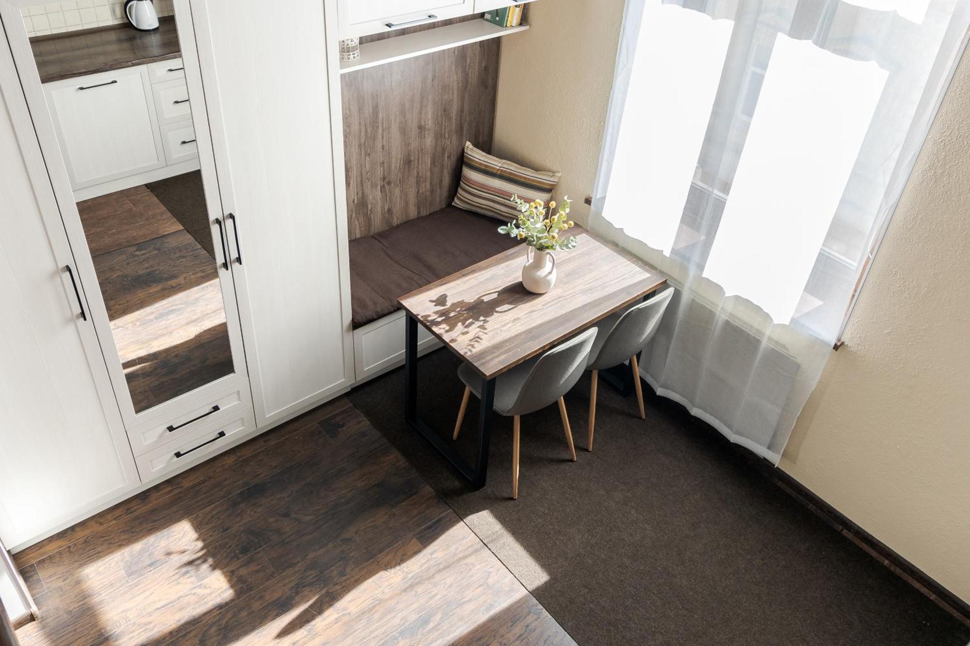 לבוב Inshiapartments On Slovatskoho Str מראה חיצוני תמונה