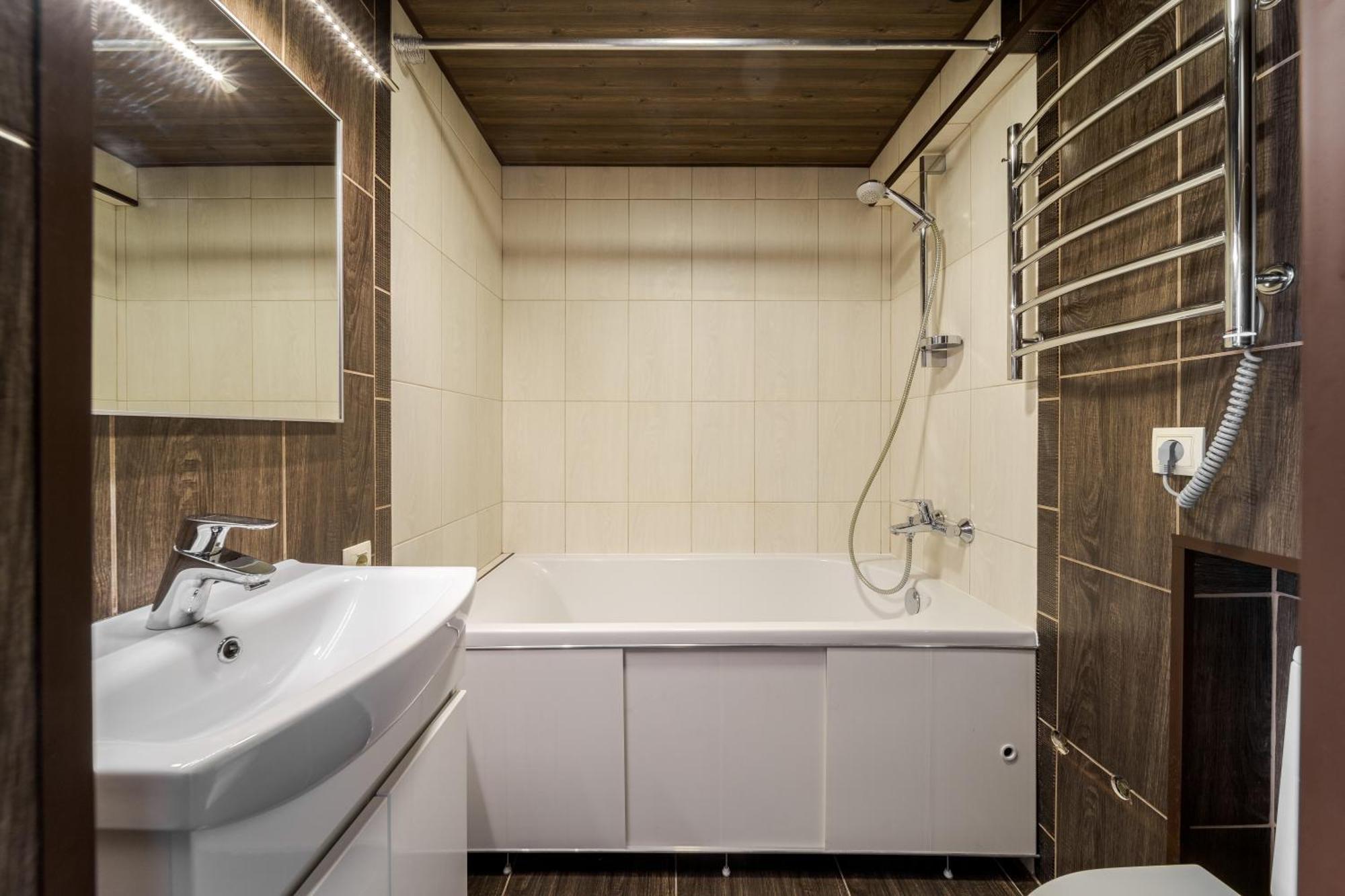 לבוב Inshiapartments On Slovatskoho Str מראה חיצוני תמונה