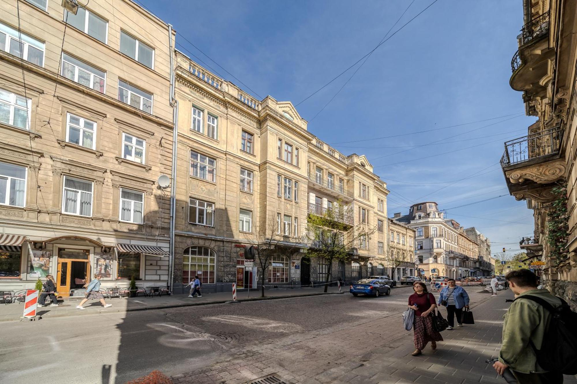 לבוב Inshiapartments On Slovatskoho Str מראה חיצוני תמונה